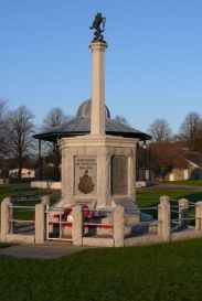 Dalbeattie War Memorial.